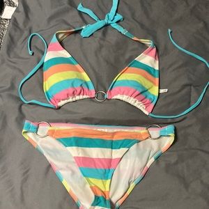 Aeropostale bikini. Ties in back and at neck